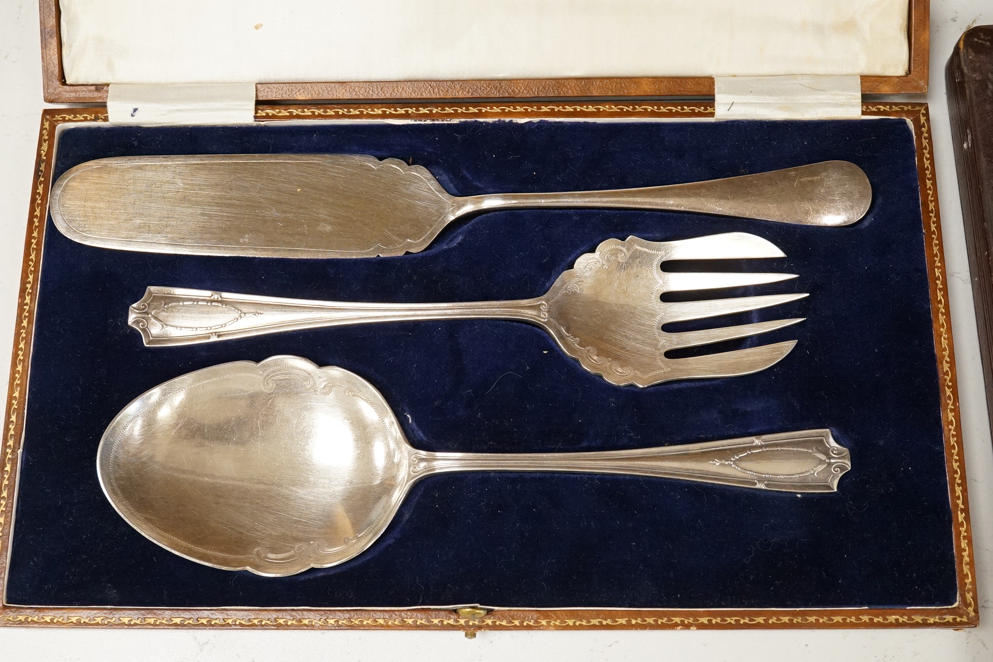 A small collection of assorted plated wares
